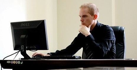 Things To Consider When Choosing A Lawyer